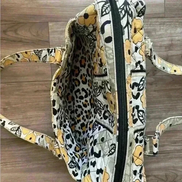 Vera Bradley 'Go Wild' Caroline Shoulder Bag Purse Black Yellow Animal Print - Picture 5 of 15